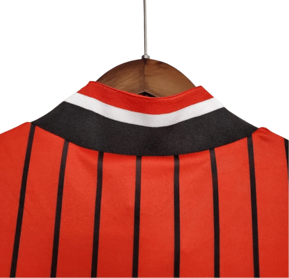 https://cdn.shopify.com/s/files/1/0826/7228/8075/files/19941995-glasgow-rangers-mcewans-lager-away-kit-classickits433-234416.webp?v=1741199132