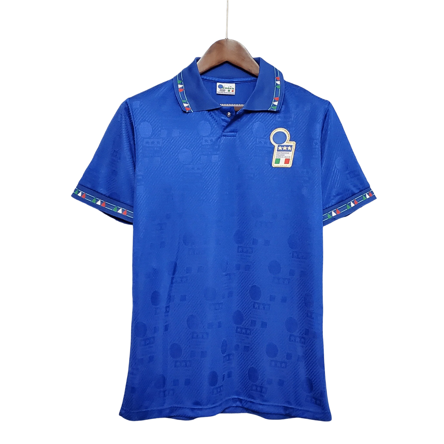 https://cdn.shopify.com/s/files/1/0826/7228/8075/files/19941995-italy-home-retro-kit-classickits433-359940.webp?v=1741198783