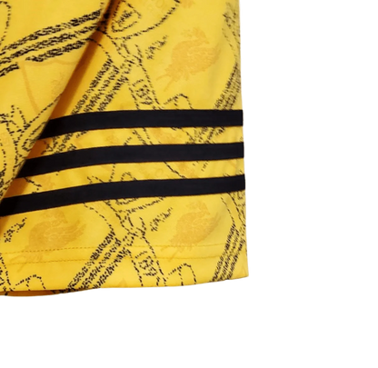 https://cdn.shopify.com/s/files/1/0826/7228/8075/files/19941995-liverpool-carlsberg-yellow-third-retro-kit-classickits433-341788.webp?v=1741199190