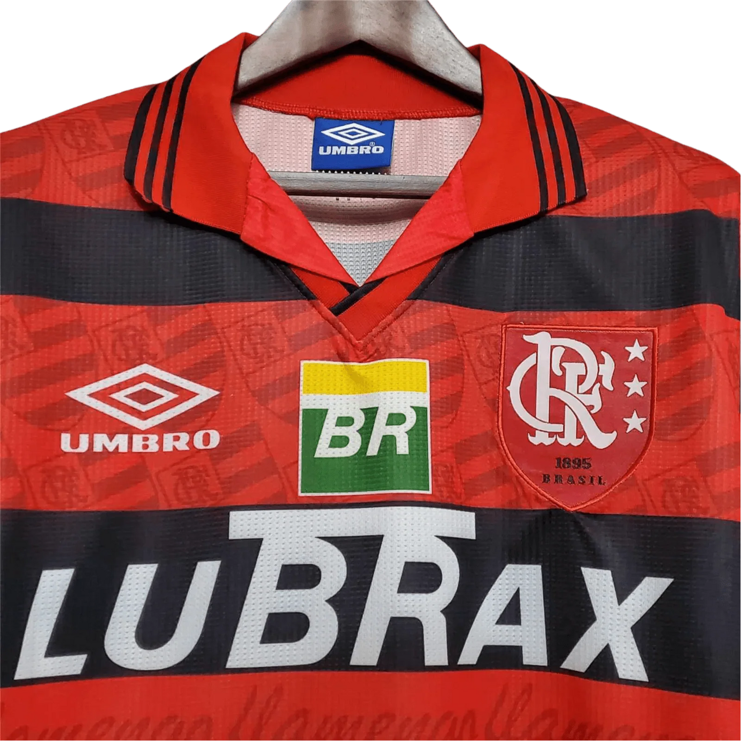 https://cdn.shopify.com/s/files/1/0826/7228/8075/files/1995-flamengo-fc-lubrax-home-retro-jersey-409185.webp?v=1741197181