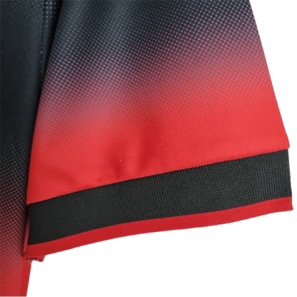 https://cdn.shopify.com/s/files/1/0826/7228/8075/files/19951996-ac-milan-opel-training-black-retro-kit-classickits433-858370.webp?v=1741198816
