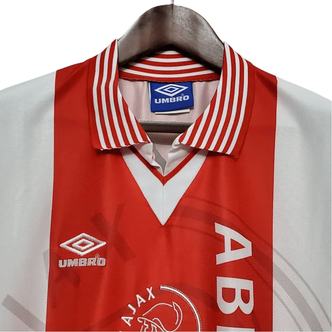 https://cdn.shopify.com/s/files/1/0826/7228/8075/files/19951996-ajax-abn-amro-home-retro-kit-classickits433-991236.webp?v=1741198355