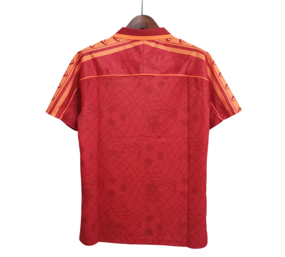 https://cdn.shopify.com/s/files/1/0826/7228/8075/files/19951996-as-roma-ina-assitalia-asics-home-retro-kit-classickits433-581826.webp?v=1741199039