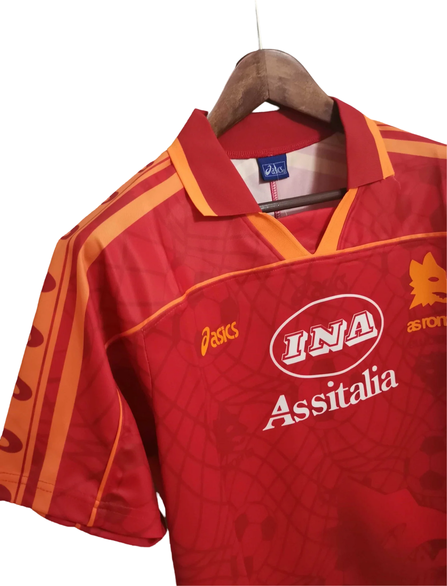 https://cdn.shopify.com/s/files/1/0826/7228/8075/files/19951996-as-roma-ina-assitalia-asics-home-retro-kit-classickits433-982306.webp?v=1741199039