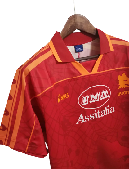 https://cdn.shopify.com/s/files/1/0826/7228/8075/files/19951996-as-roma-ina-assitalia-asics-home-retro-kit-classickits433-982306.webp?v=1741199039