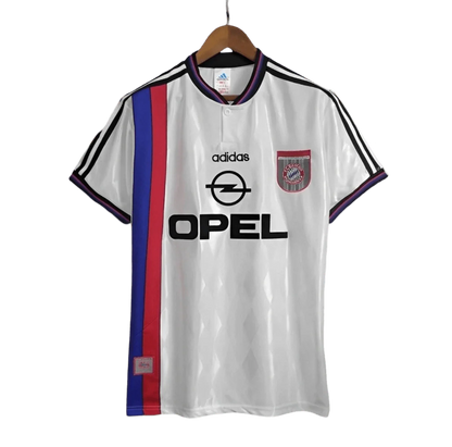 https://cdn.shopify.com/s/files/1/0826/7228/8075/files/19951996-bayern-munich-opel-away-retro-kit-classickits433-650226.webp?v=1741199335