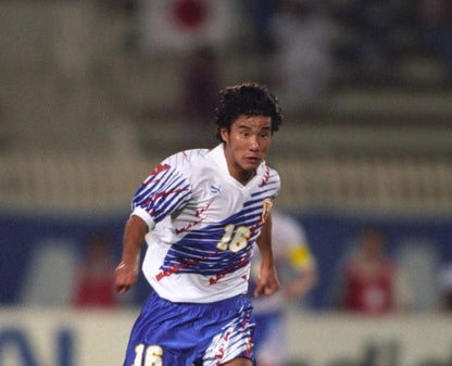 https://cdn.shopify.com/s/files/1/0826/7228/8075/files/19951996-japan-away-retro-kit-classickits433-178003.webp?v=1741198812