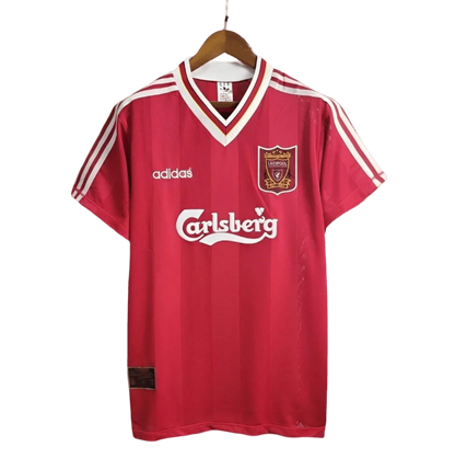 https://cdn.shopify.com/s/files/1/0826/7228/8075/files/19951996-liverpool-carlsberg-home-retro-kit-classickits433-897267.webp?v=1741199189