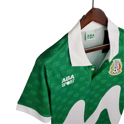 https://cdn.shopify.com/s/files/1/0826/7228/8075/files/19951996-mexico-home-retro-jersey-127069.webp?v=1741198781