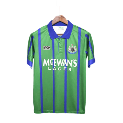 https://cdn.shopify.com/s/files/1/0826/7228/8075/files/19951996-newcastle-utd-mcewans-away-retro-kit-classickits433-778968.webp?v=1741199159