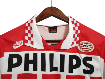 https://cdn.shopify.com/s/files/1/0826/7228/8075/files/19951996-psv-eindhoven-philips-home-retro-kit-classickits433-335725.webp?v=1741199357
