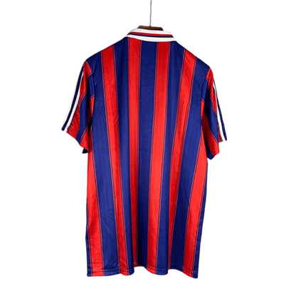 https://cdn.shopify.com/s/files/1/0826/7228/8075/files/19951997-bayern-munich-opel-home-retro-kit-classickits433-731983.webp?v=1741199412