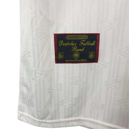 https://cdn.shopify.com/s/files/1/0826/7228/8075/files/1996-germany-euro-retro-kit-984092.webp?v=1741197047
