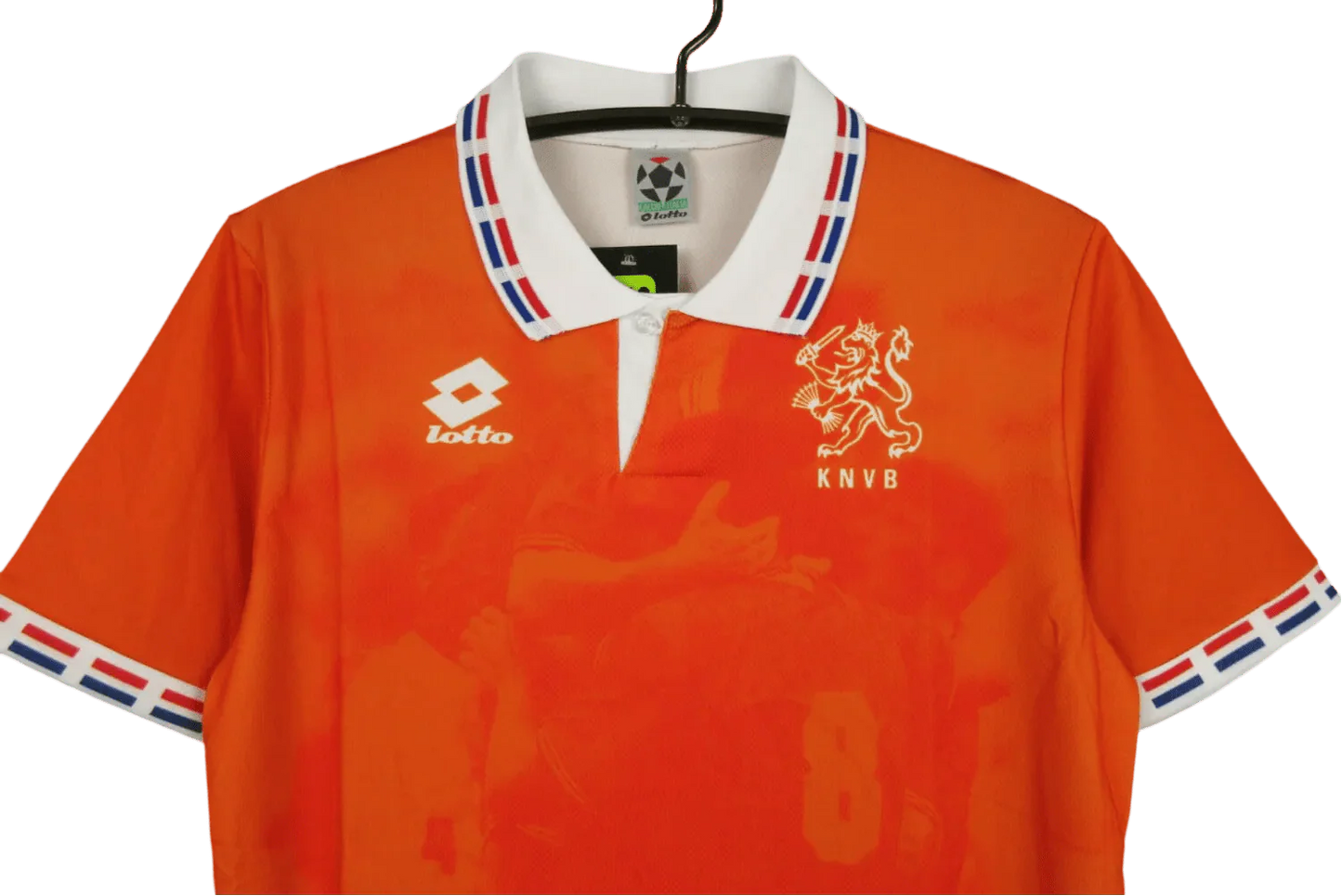 https://cdn.shopify.com/s/files/1/0826/7228/8075/files/1996-netherlands-home-kit-147299.webp?v=1741196944