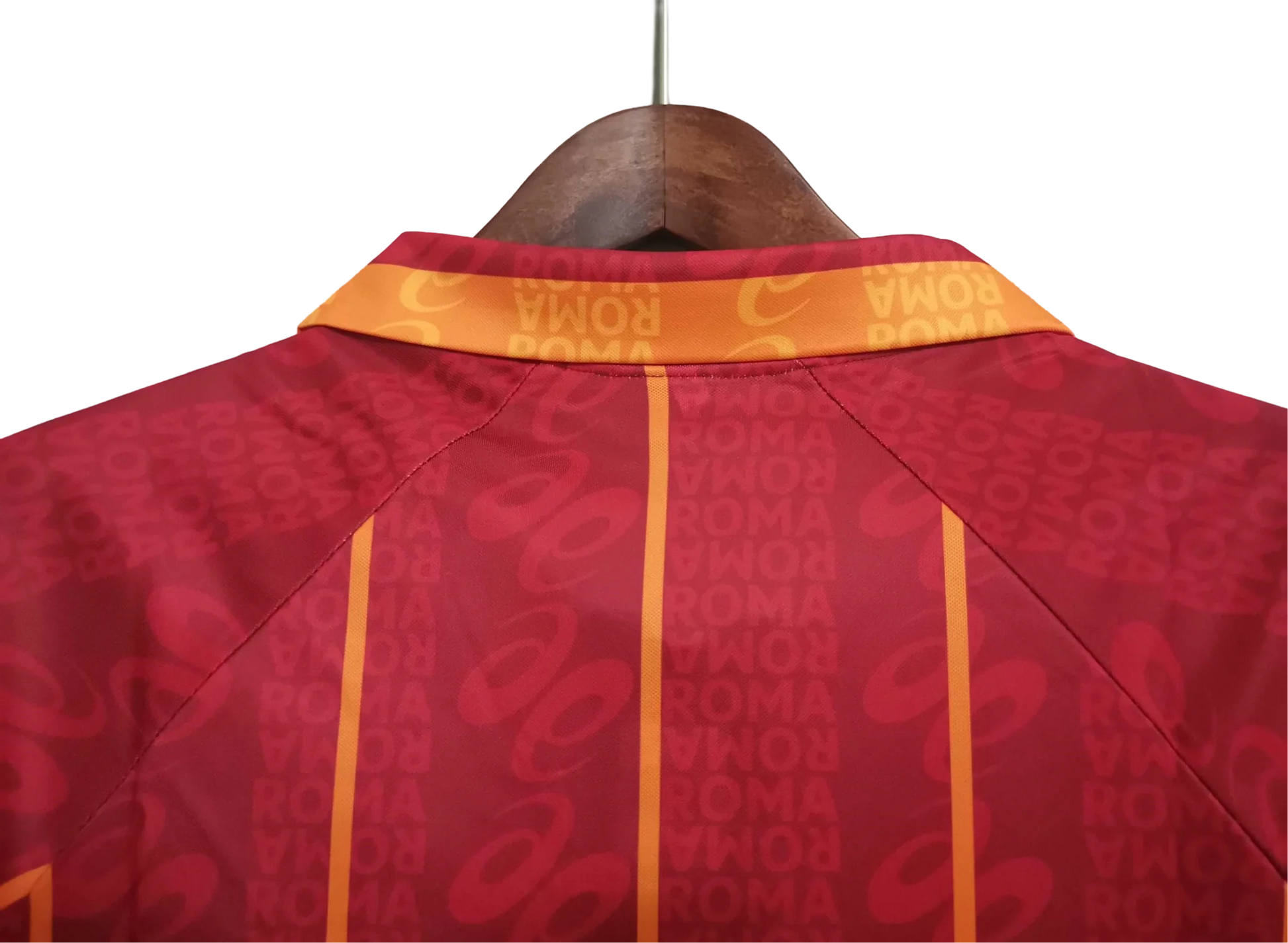 https://cdn.shopify.com/s/files/1/0826/7228/8075/files/19961997-as-roma-ina-assitalia-asics-home-retro-kit-classickits433-868357.webp?v=1741199049