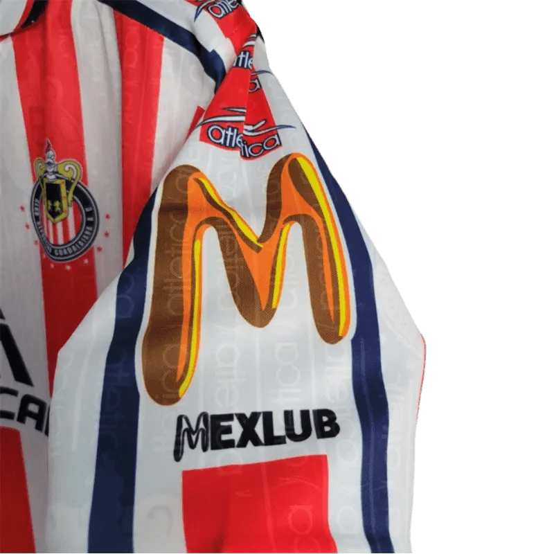 https://cdn.shopify.com/s/files/1/0826/7228/8075/files/19961997-chivas-guadalajara-mexicana-home-retro-jersey-146108.webp?v=1741197158