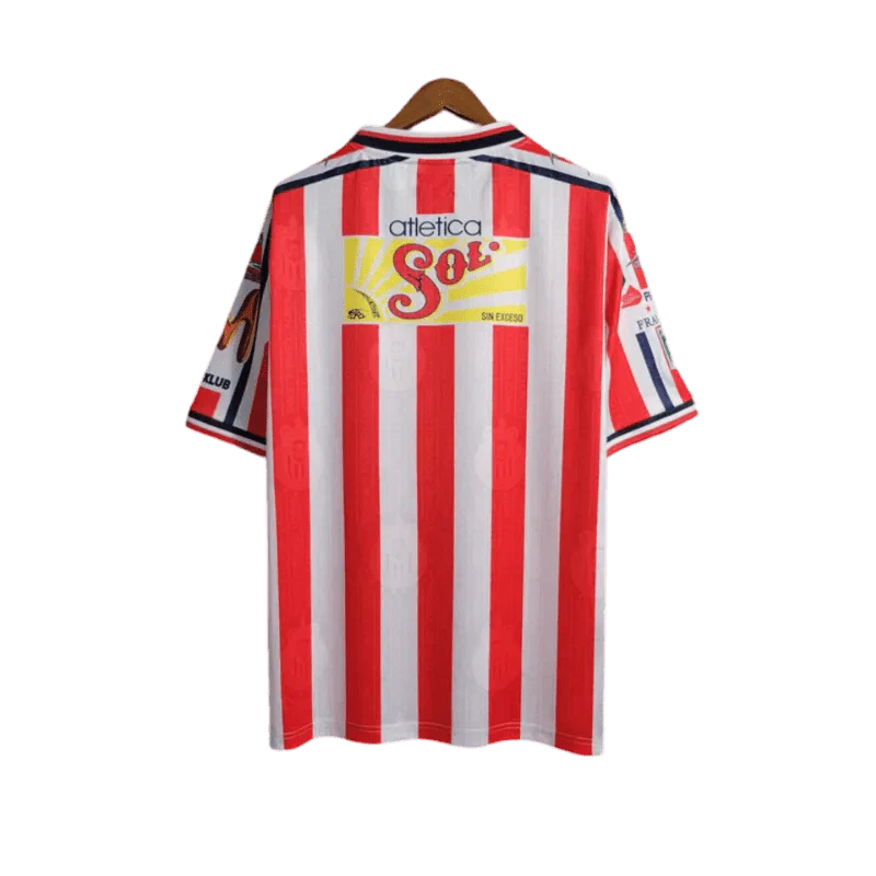 https://cdn.shopify.com/s/files/1/0826/7228/8075/files/19961997-chivas-guadalajara-mexicana-home-retro-jersey-282216.webp?v=1741197159