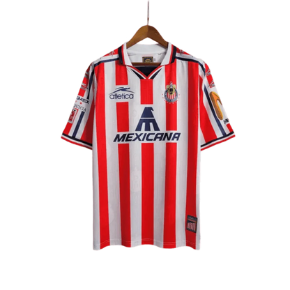 https://cdn.shopify.com/s/files/1/0826/7228/8075/files/19961997-chivas-guadalajara-mexicana-home-retro-jersey-419283.webp?v=1741197157