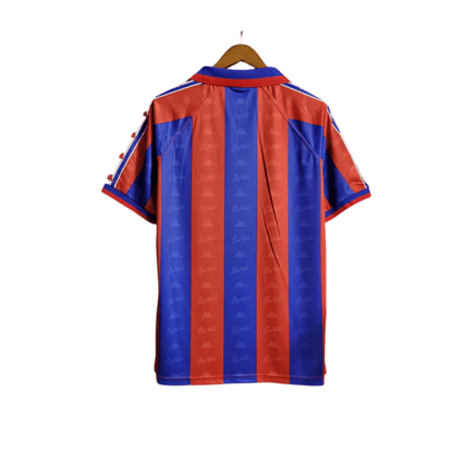 https://cdn.shopify.com/s/files/1/0826/7228/8075/files/19961997-fc-barcelona-home-retro-kit-classickits433-446549.webp?v=1741199034