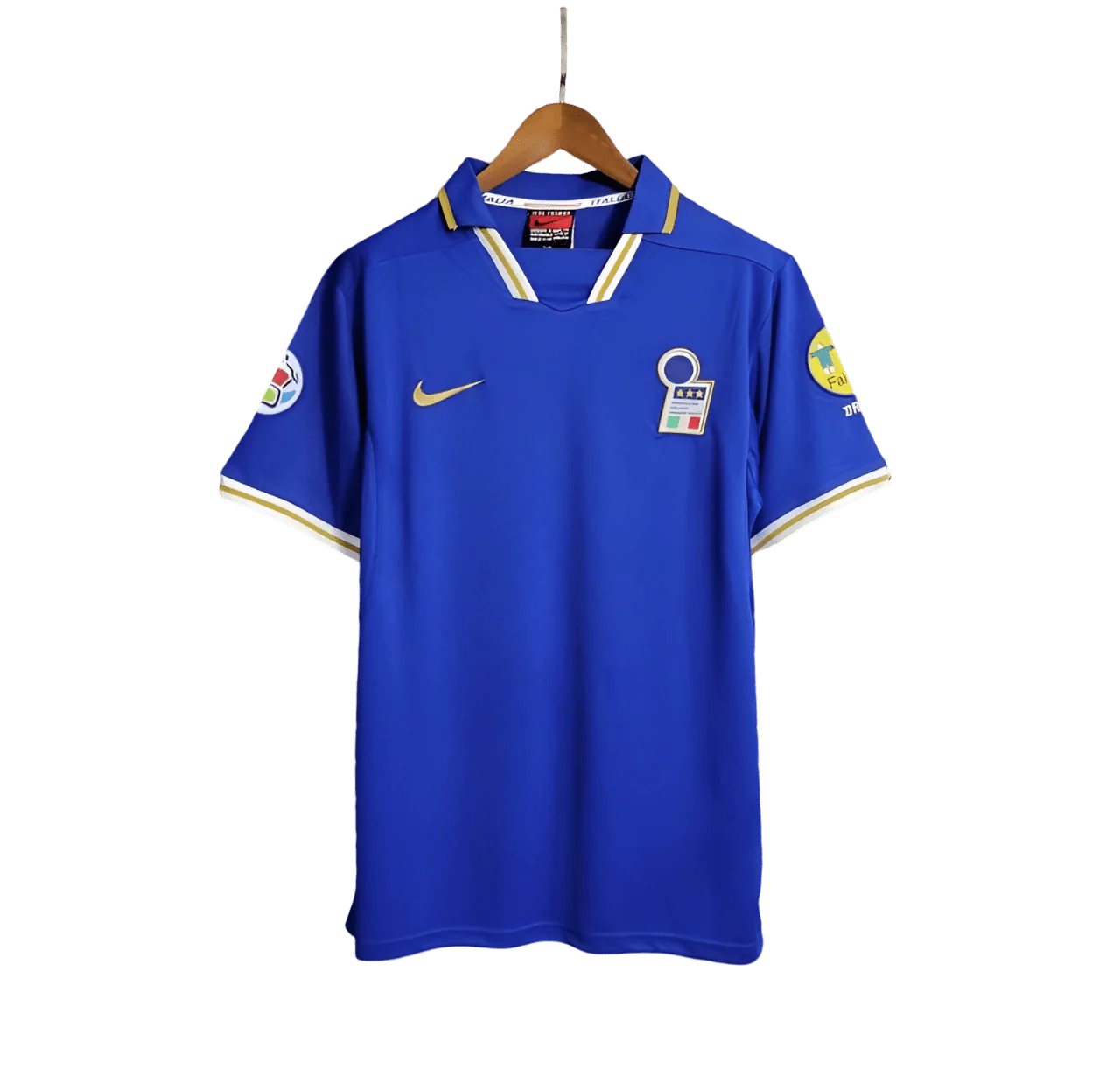 https://cdn.shopify.com/s/files/1/0826/7228/8075/files/19961997-italy-home-retro-kit-classickits433-262723.webp?v=1741198780