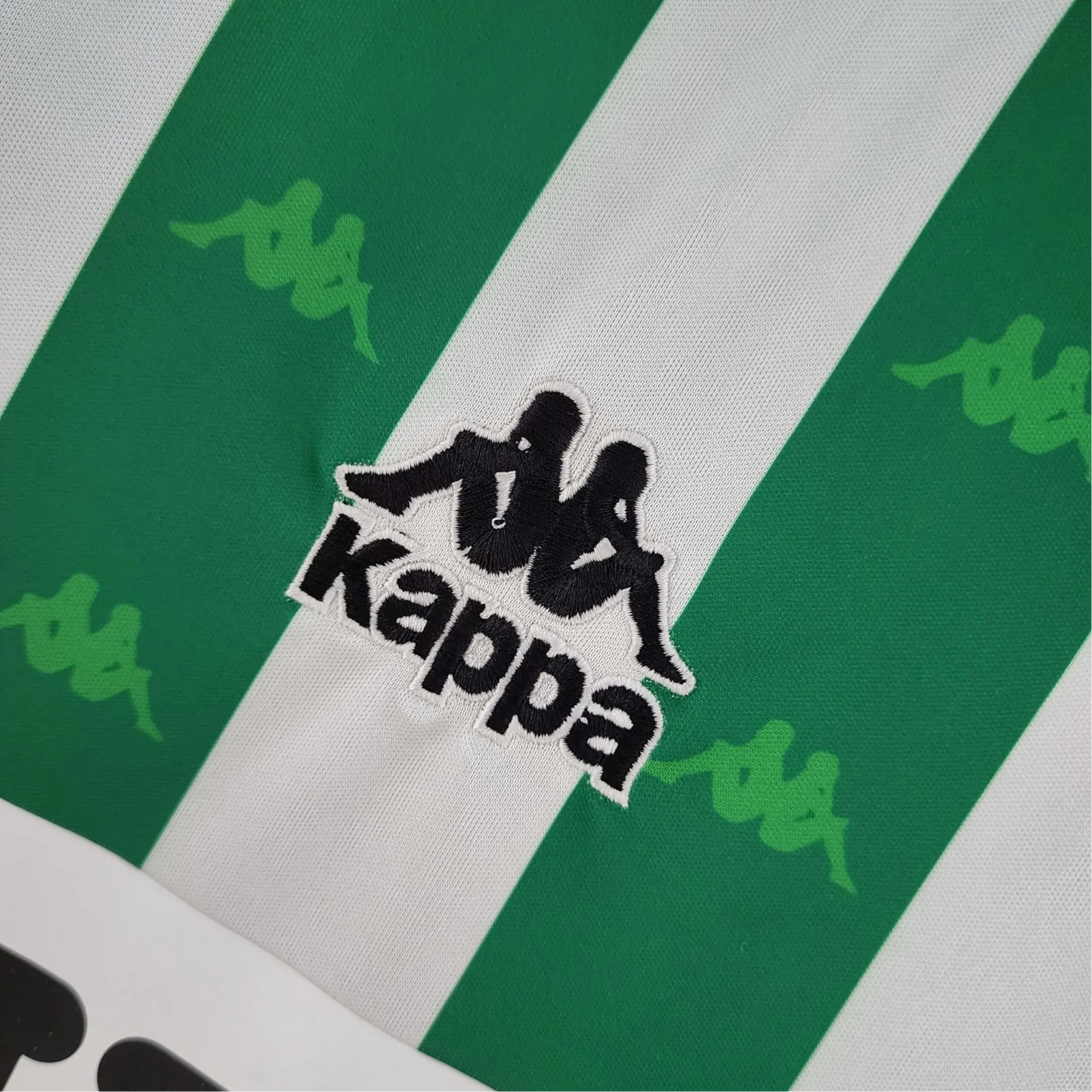 https://cdn.shopify.com/s/files/1/0826/7228/8075/files/19961997-real-betis-kelia-home-retro-kit-classickits433-526509.webp?v=1741198361