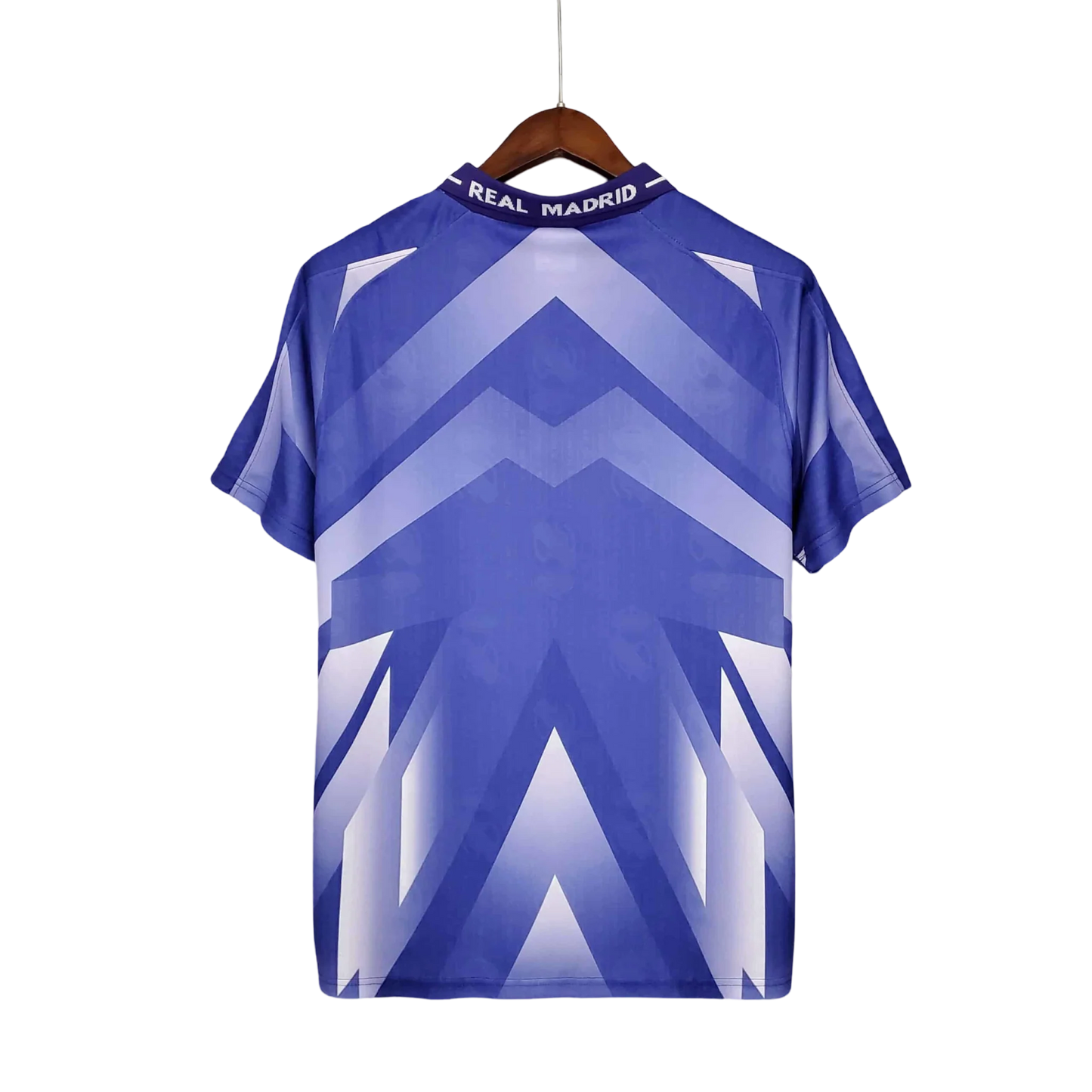 https://cdn.shopify.com/s/files/1/0826/7228/8075/files/19961997-real-madrid-teka-blue-away-retro-kit-classickits433-210286.webp?v=1741199046