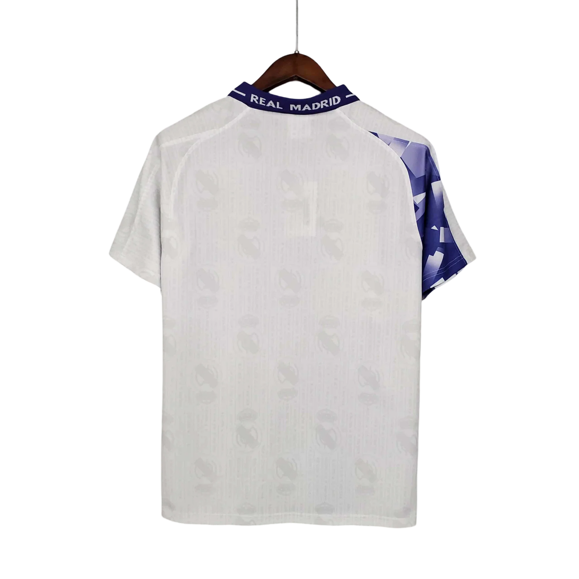 https://cdn.shopify.com/s/files/1/0826/7228/8075/files/19961997-real-madrid-teka-third-retro-kit-classickits433-278079.webp?v=1741199019