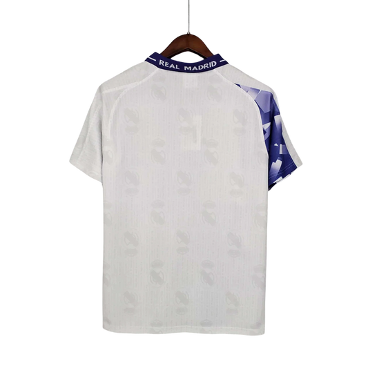 https://cdn.shopify.com/s/files/1/0826/7228/8075/files/19961997-real-madrid-teka-third-retro-kit-classickits433-278079.webp?v=1741199019
