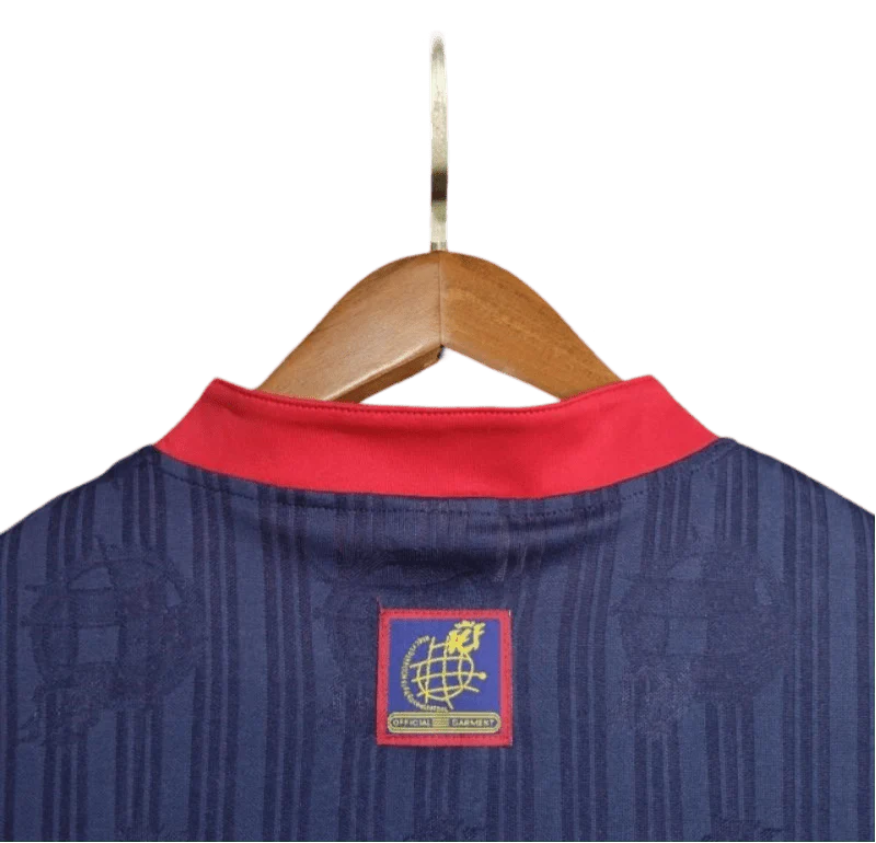 https://cdn.shopify.com/s/files/1/0826/7228/8075/files/19961997-spain-away-retro-kit-classickits433-628354.webp?v=1741198614