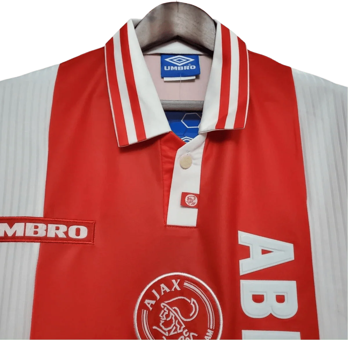 https://cdn.shopify.com/s/files/1/0826/7228/8075/files/19971998-ajax-home-retro-kit-classickits433-864426.webp?v=1741199324