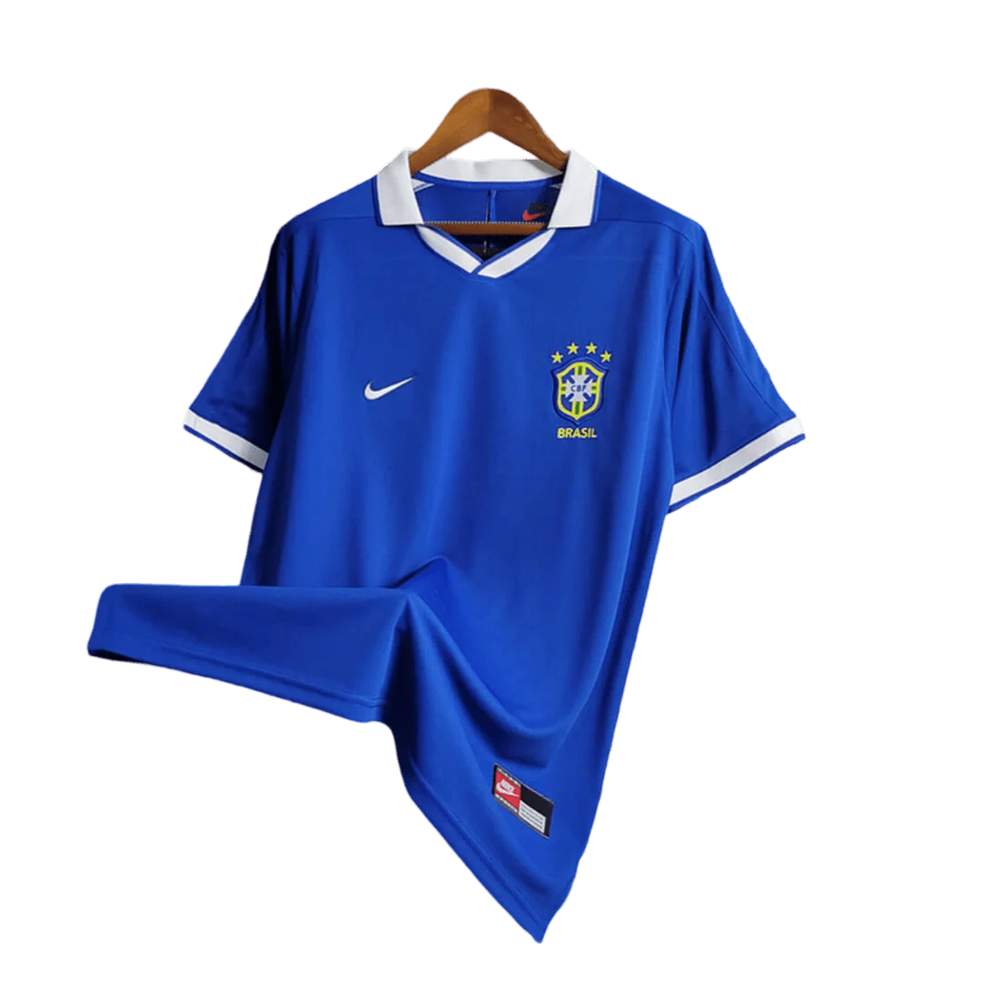 https://cdn.shopify.com/s/files/1/0826/7228/8075/files/19971998-brazil-away-retro-kit-classickits433-694669.webp?v=1741198803