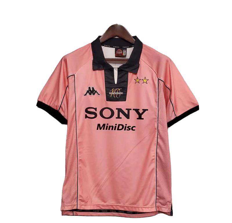 https://cdn.shopify.com/s/files/1/0826/7228/8075/files/19971998-juventus-sony-minidisc-away-retro-kit-classickits433-751950.webp?v=1741198760
