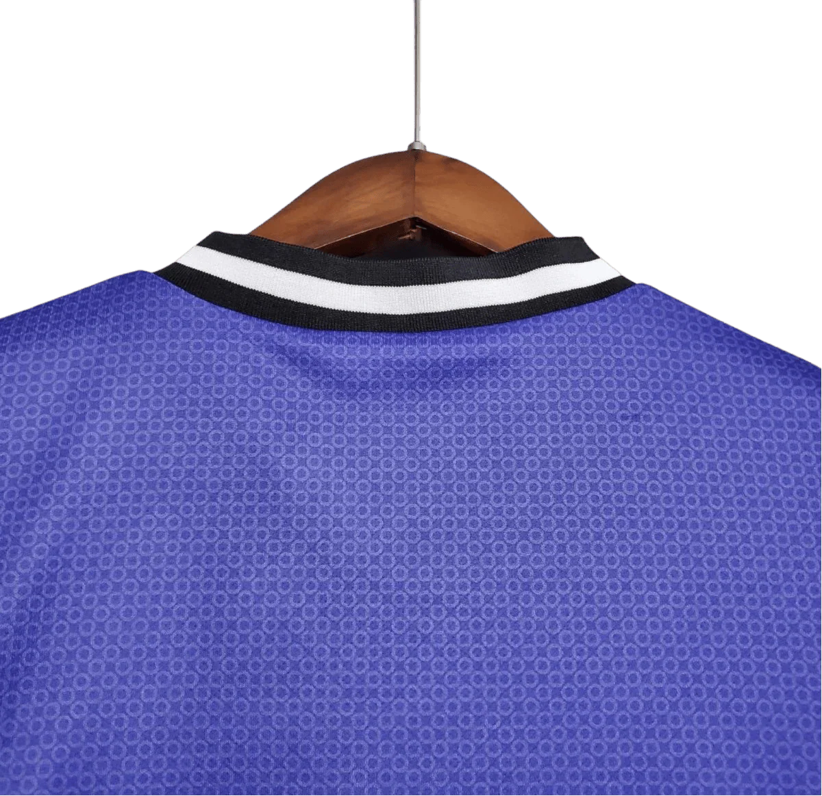 https://cdn.shopify.com/s/files/1/0826/7228/8075/files/19971998-real-madrid-teka-blue-away-retro-kit-classickits433-305948.webp?v=1741199033