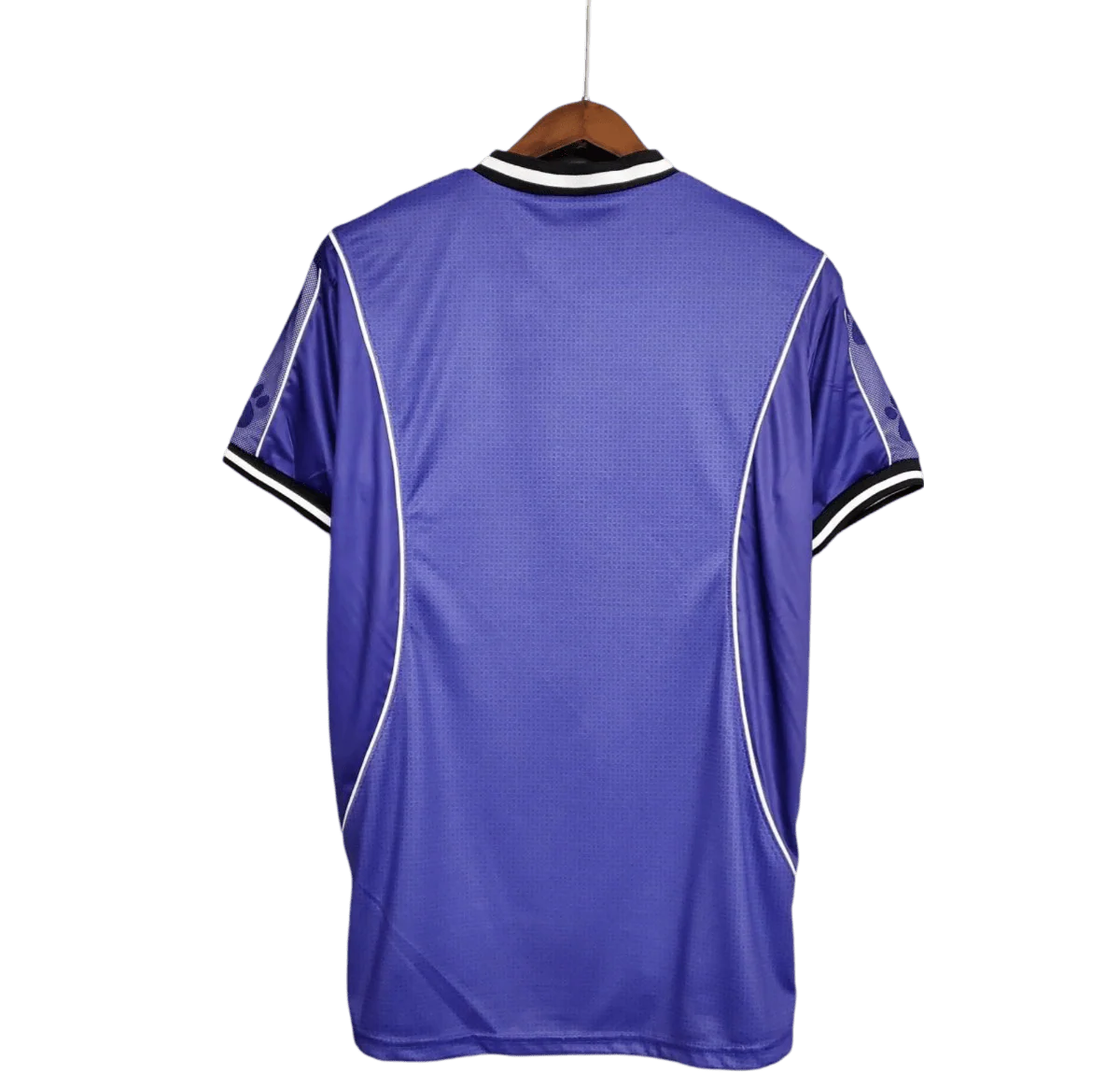 https://cdn.shopify.com/s/files/1/0826/7228/8075/files/19971998-real-madrid-teka-blue-away-retro-kit-classickits433-583435.webp?v=1741199032