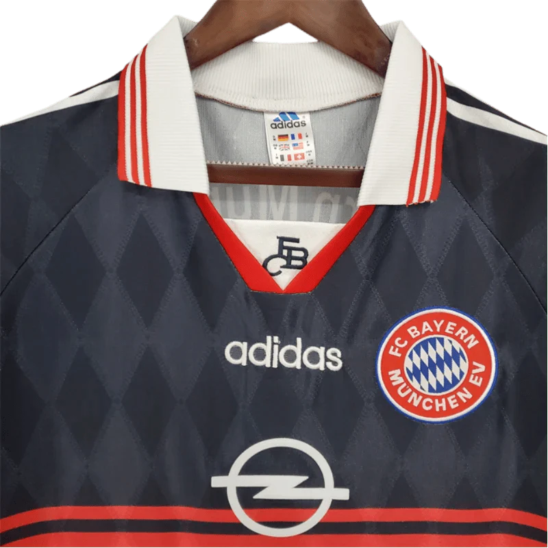 https://cdn.shopify.com/s/files/1/0826/7228/8075/files/19971999-bayern-munich-opel-home-retro-kit-classickits433-514085.webp?v=1741199332