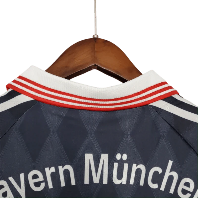 https://cdn.shopify.com/s/files/1/0826/7228/8075/files/19971999-bayern-munich-opel-home-retro-kit-classickits433-523237.webp?v=1741199335