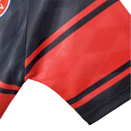 https://cdn.shopify.com/s/files/1/0826/7228/8075/files/19971999-bayern-munich-opel-home-retro-kit-classickits433-749410.webp?v=1741199337