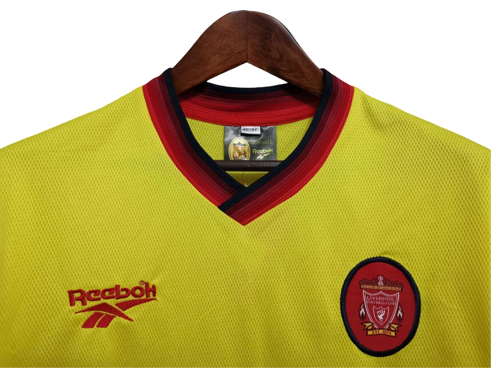 https://cdn.shopify.com/s/files/1/0826/7228/8075/files/19971999-liverpooi-carlsberg-yellow-away-retro-kit-classickits433-472280.webp?v=1741197838