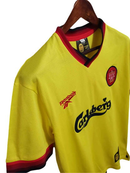https://cdn.shopify.com/s/files/1/0826/7228/8075/files/19971999-liverpooi-carlsberg-yellow-away-retro-kit-classickits433-515719.webp?v=1741197838