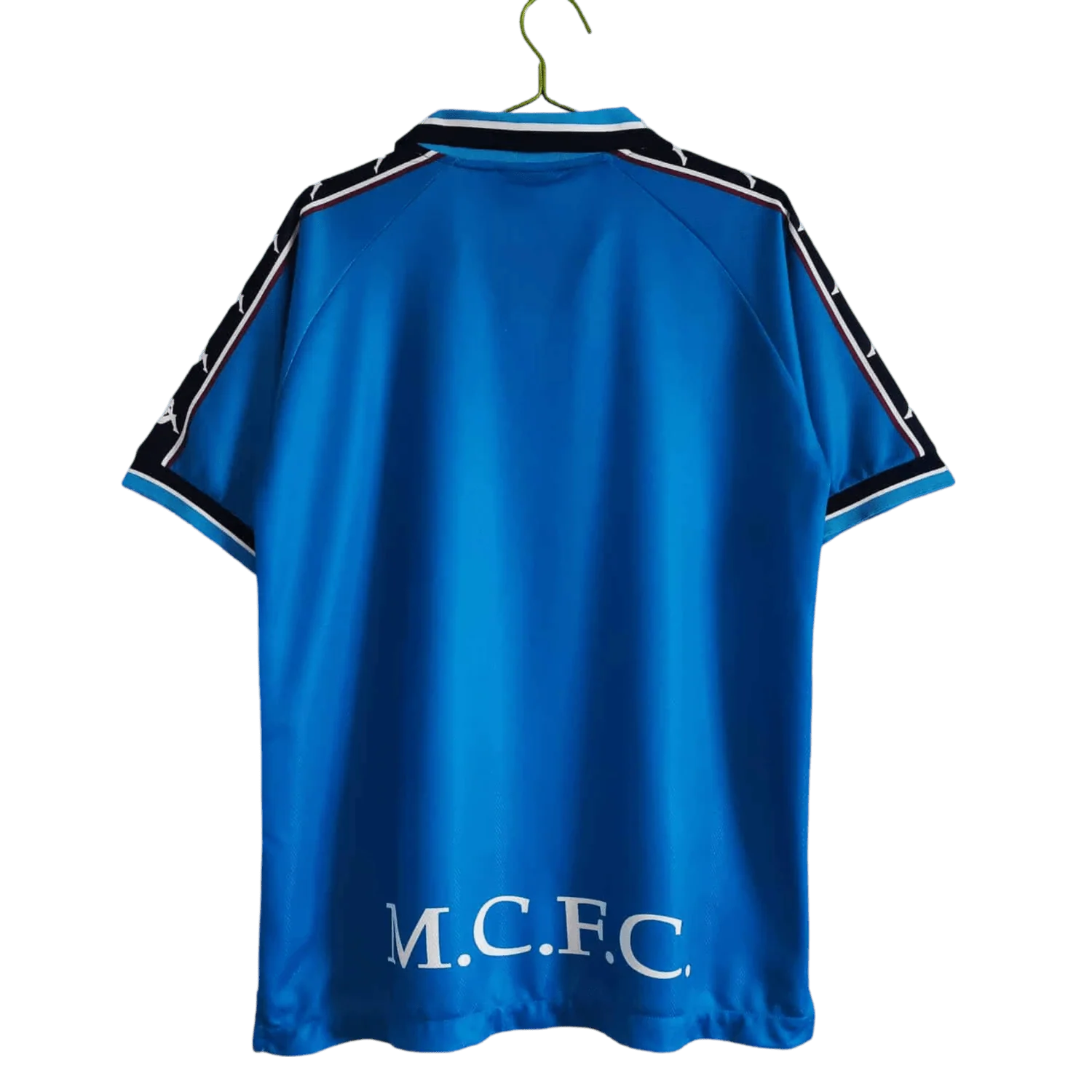 https://cdn.shopify.com/s/files/1/0826/7228/8075/files/19971999-manchester-city-brother-home-retro-kit-classickits433-420134.webp?v=1741199202