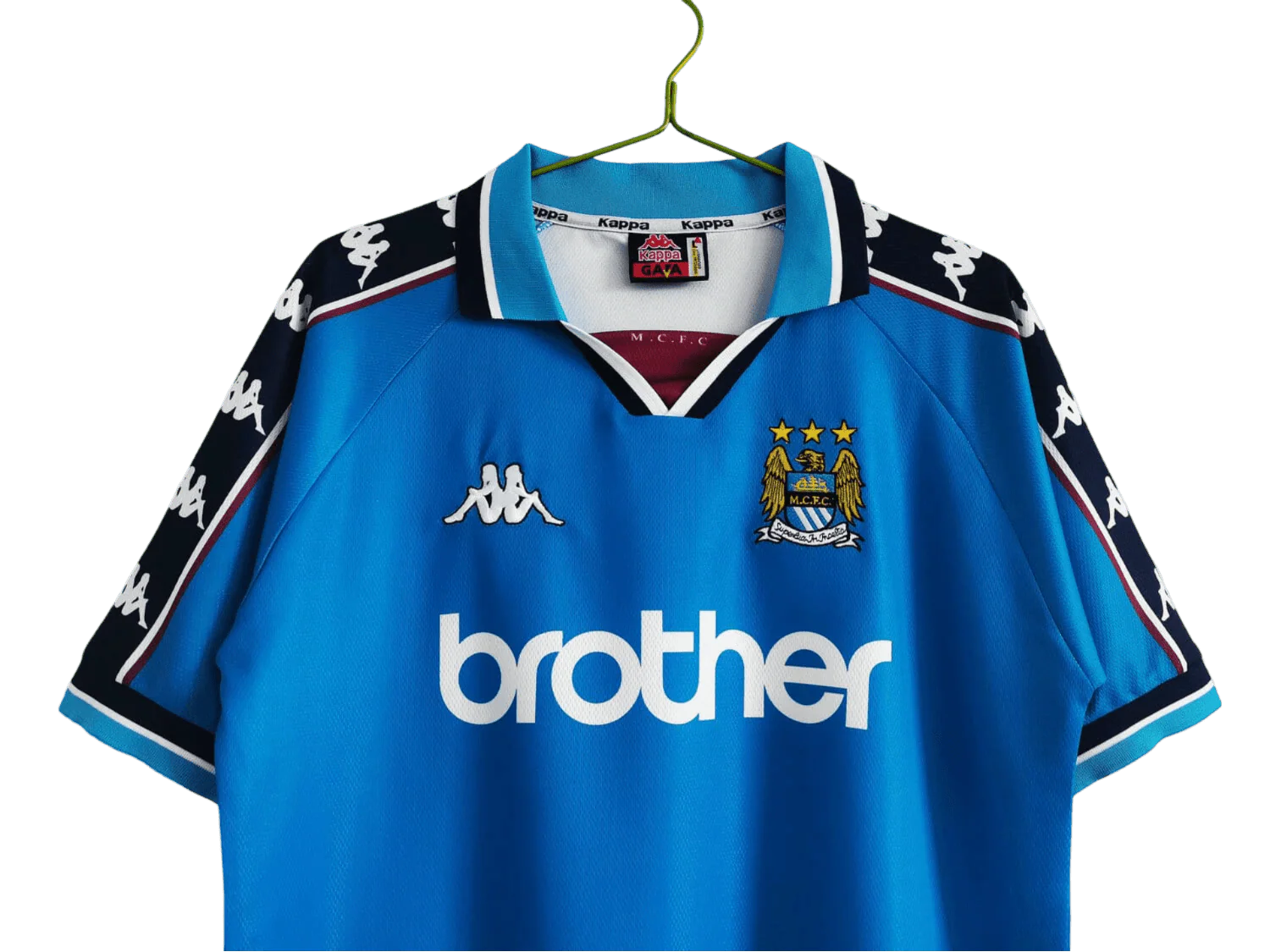 https://cdn.shopify.com/s/files/1/0826/7228/8075/files/19971999-manchester-city-brother-home-retro-kit-classickits433-678374.webp?v=1741199203