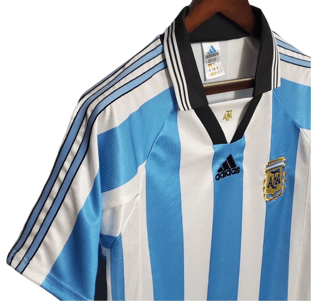https://cdn.shopify.com/s/files/1/0826/7228/8075/files/1998-argentina-world-cup-home-retro-kit-classickits433-146384.webp?v=1741198796