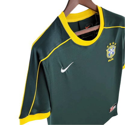 https://cdn.shopify.com/s/files/1/0826/7228/8075/files/1998-brazil-goalkeeper-dark-green-retro-kit-165412.webp?v=1741196951