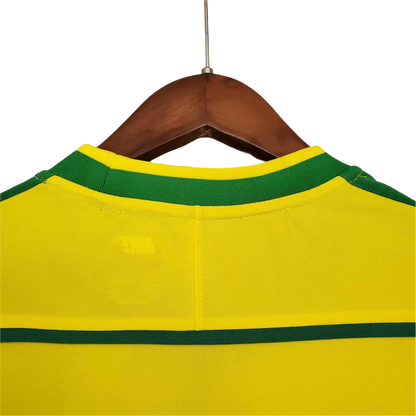 https://cdn.shopify.com/s/files/1/0826/7228/8075/files/1998-brazil-world-cup-retro-kit-classickits433-601048.webp?v=1741198776