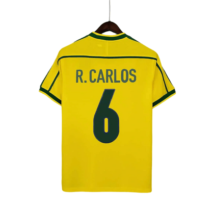 https://cdn.shopify.com/s/files/1/0826/7228/8075/files/1998-brazil-world-cup-retro-kit-classickits433-863696.webp?v=1741198772