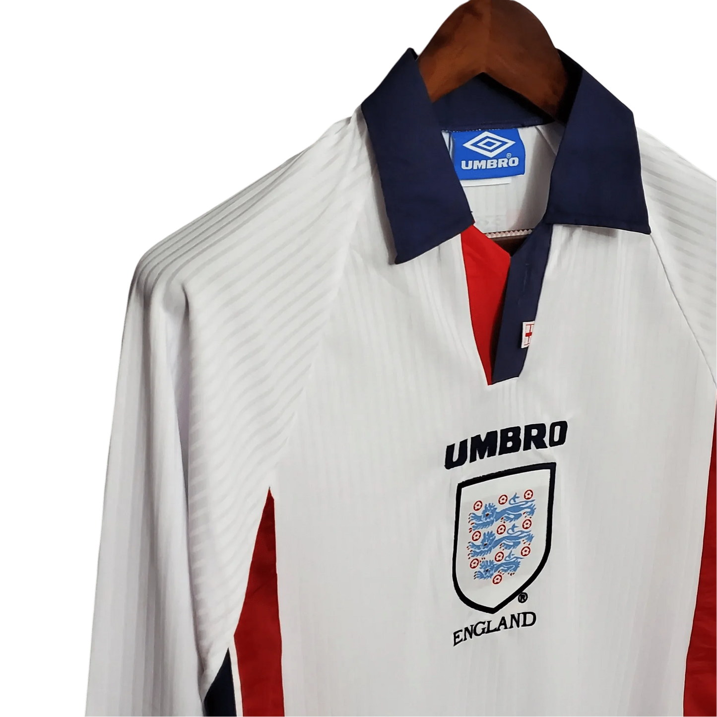 https://cdn.shopify.com/s/files/1/0826/7228/8075/files/1998-england-home-retro-kit-long-sleeves-776153.webp?v=1741197039