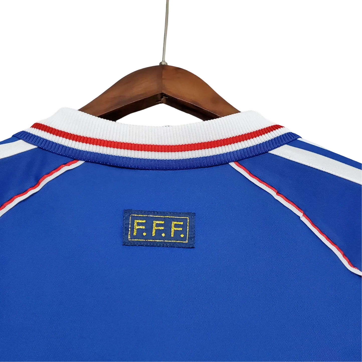 https://cdn.shopify.com/s/files/1/0826/7228/8075/files/1998-france-world-cup-home-retro-jersey-608013.webp?v=1741198761