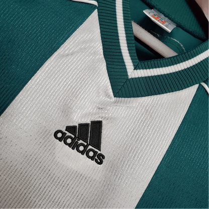 https://cdn.shopify.com/s/files/1/0826/7228/8075/files/1998-germany-away-retro-kit-424622.webp?v=1741197027