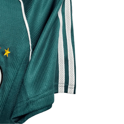 https://cdn.shopify.com/s/files/1/0826/7228/8075/files/1998-germany-away-retro-kit-885092.webp?v=1741197026