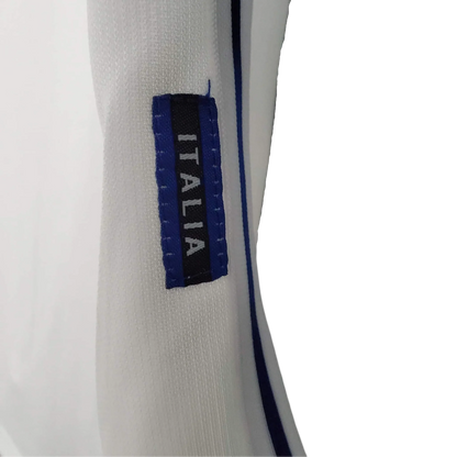 https://cdn.shopify.com/s/files/1/0826/7228/8075/files/1998-italy-away-kit-454793.webp?v=1741197279